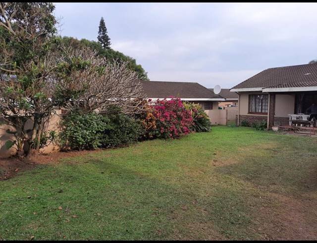 3 BEDROOM TOWNHOUSE FOR SALE IN PORT EDWARD